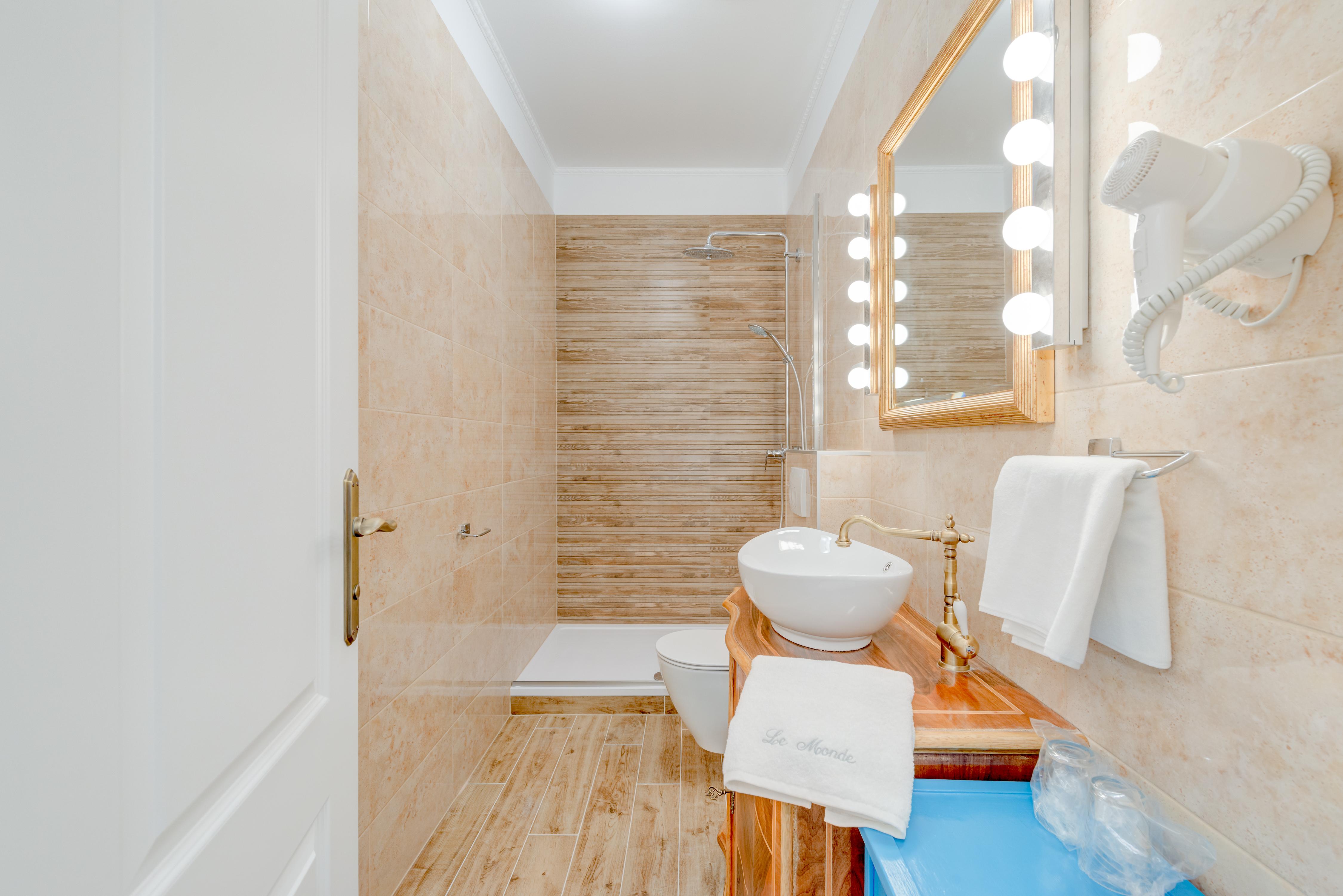 Le Monde Luxury Accommodation Split Bagian luar foto