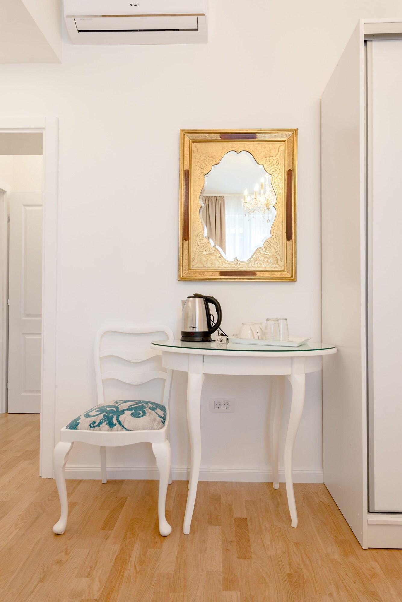 Le Monde Luxury Accommodation Split Bagian luar foto